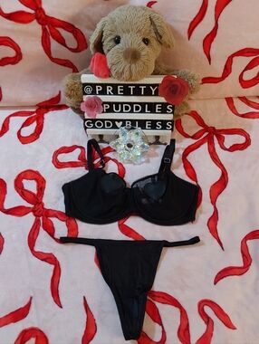 🖤 2pc VS Faux Leather Heart Mesh Unlined Uplift Bra & V-String Panty Set 🖤